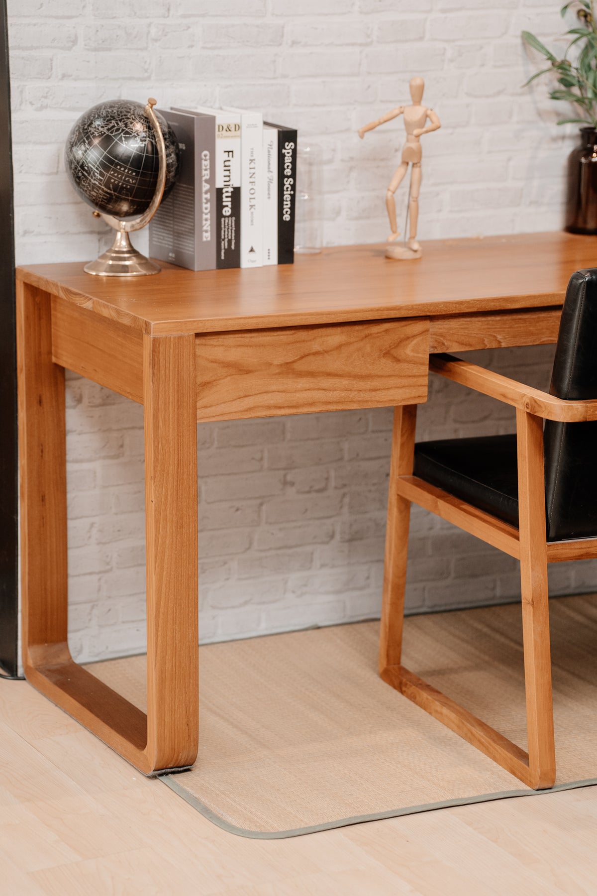DESK - SO U