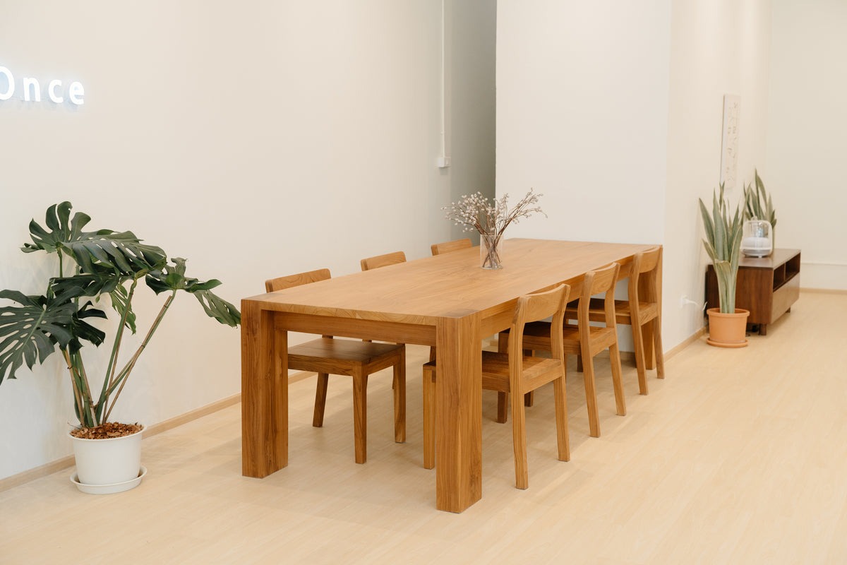 TABLE - SO 4 X 8
