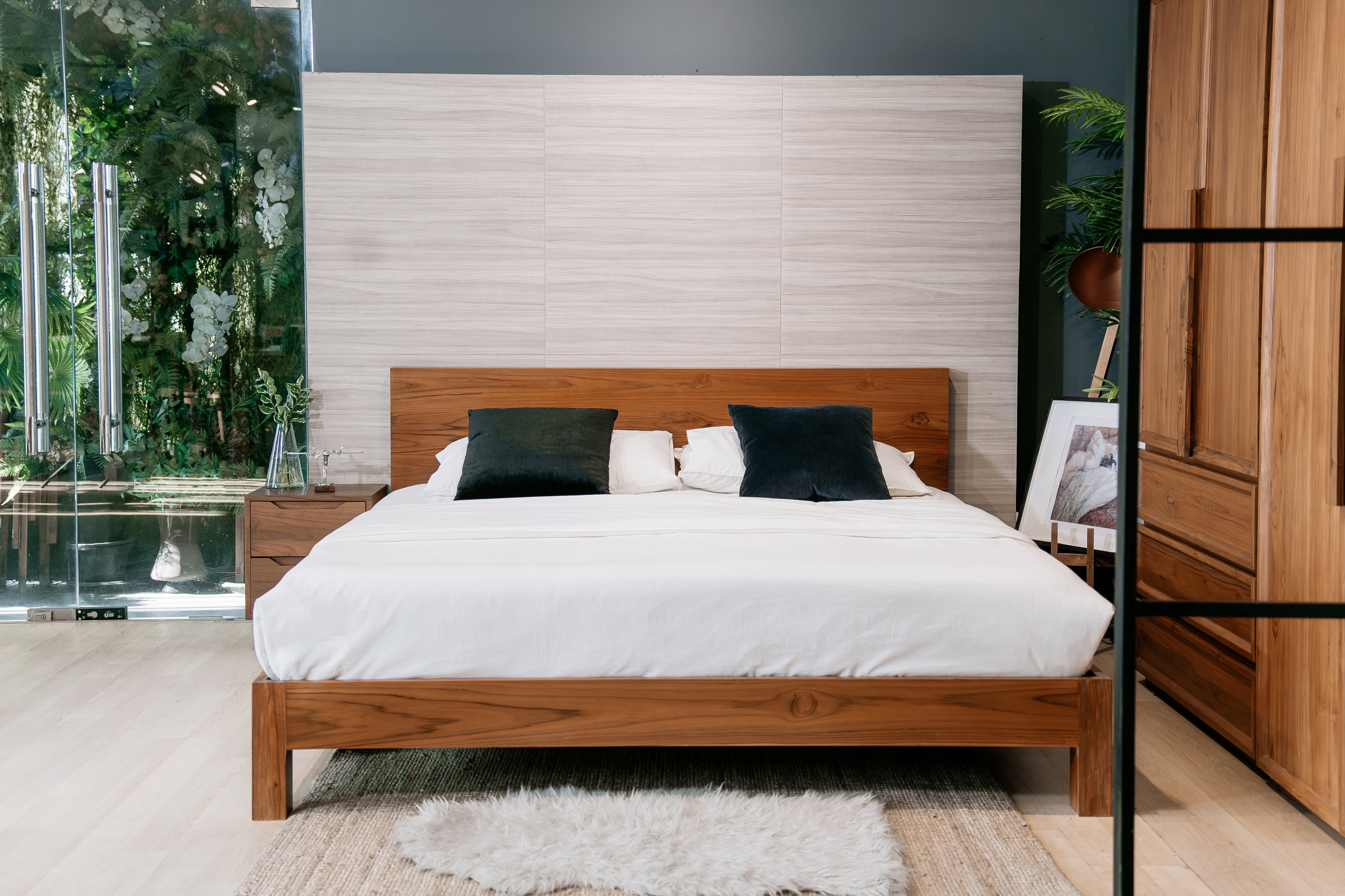 BED - SO 008